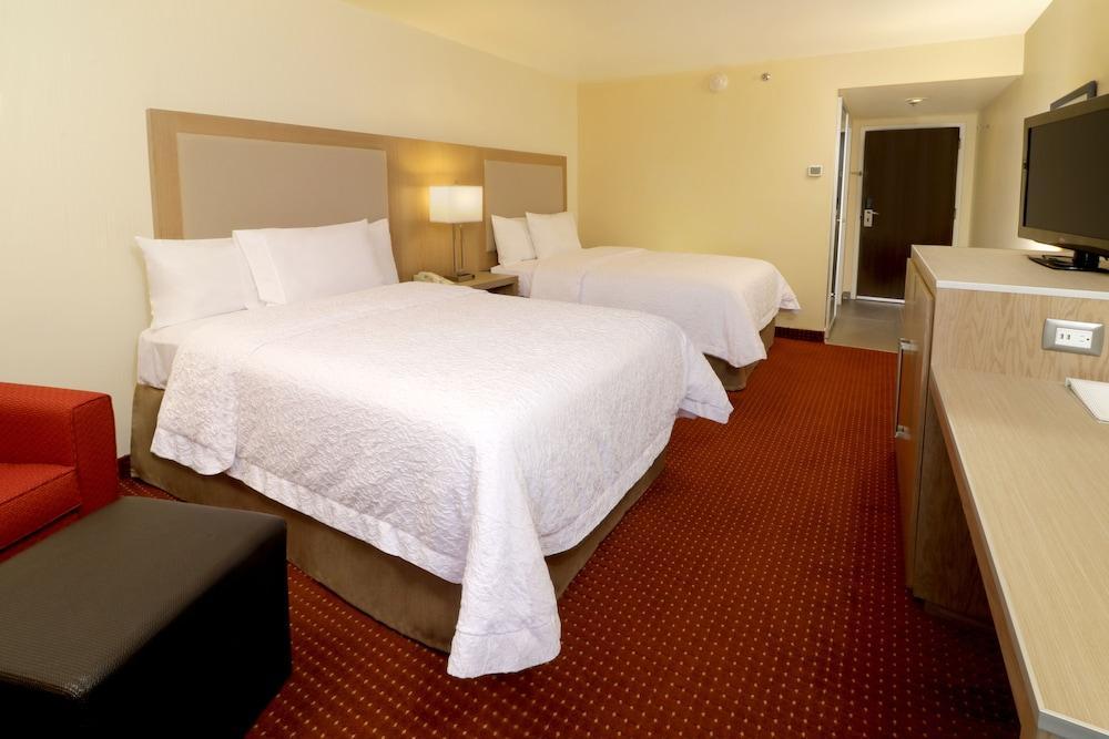 Hampton Inn Monterrey-Airport Apodaca Екстер'єр фото
